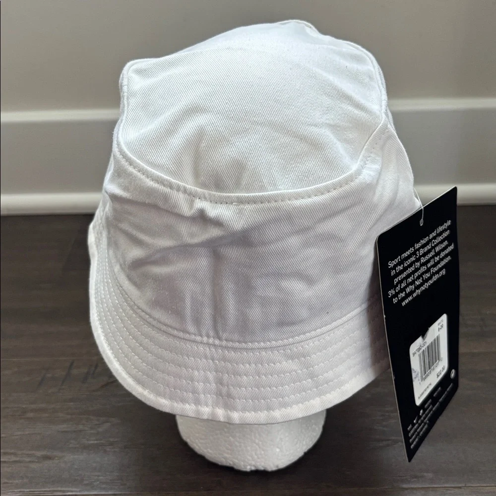 Nike Youth Bucket Hat,Sun protection,black/gray Swoosh logo, 3 Brand,vent,canvas
